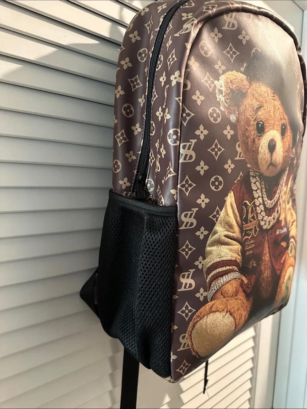 NWT Reason Ex Large All Time Champ Bear Laptop Backpack with Side Mesh Pockets.